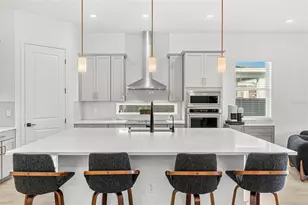3085 Expedition Dr, Saint Cloud, FL 34771 - Photo 5