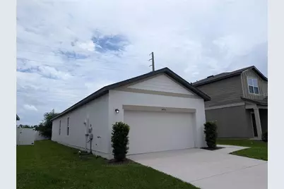 34933 Daisy Meadow Loop, Zephyrhills, FL 33541 - Photo 3