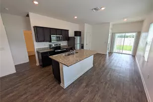 34933 Daisy Meadow Loop, Zephyrhills, FL 33541 - Photo 7