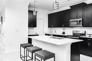 989 Leader St, Davenport, FL 33896 - Photo 5