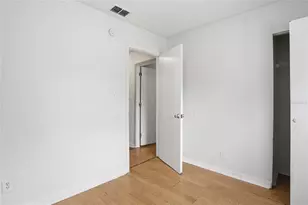 1510 E Navajo Ave, Tampa, FL 33612 - Photo 21