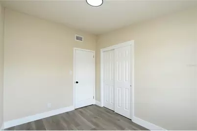 8325 Endive Avenue, Tampa, FL 33619 - Photo 15