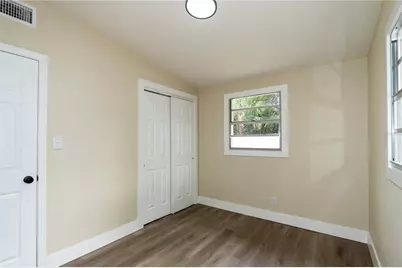 8325 Endive Avenue, Tampa, FL 33619 - Photo 19