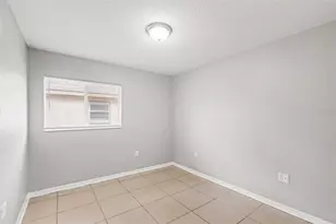 2608 5th Ave E, Palmetto, FL 34221 - Photo 7