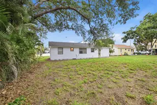 2817 Hawthorne St, Sarasota, FL 34239 - Photo 47