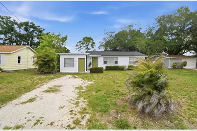 2817 Hawthorne Street, Sarasota, FL 34239 - Photo 1