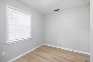 2817 Hawthorne St, Sarasota, FL 34239 - Photo 23