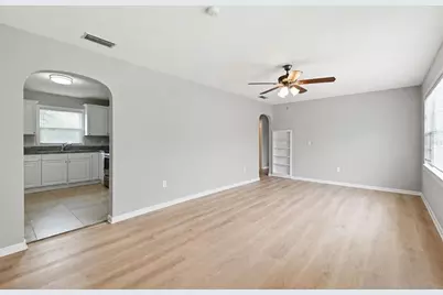 2817 Hawthorne Street, Sarasota, FL 34239 - Photo 15