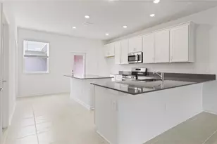 2204 Red Sun St, Apopka, FL 32703 - Photo 3