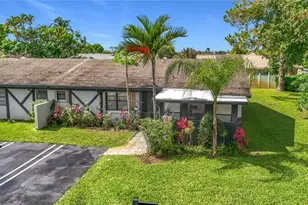 55 Seminole Dr, Royal Palm Beach, FL 33411 - Photo 1