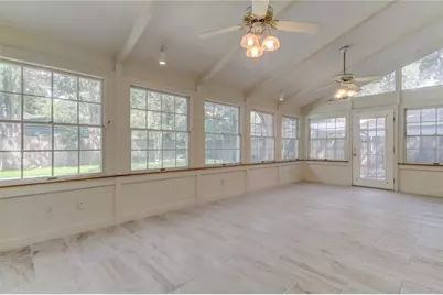 10406 Reclinata Lane, Tampa, FL 33618 - Photo 43
