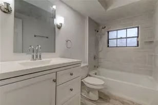 10406 Reclinata Ln, Tampa, FL 33618 - Photo 33