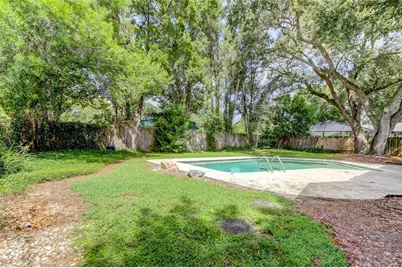 10406 Reclinata Lane, Tampa, FL 33618 - Photo 7