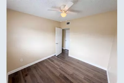 702 S Solandra Drive, Orlando, FL 32807 - Photo 15