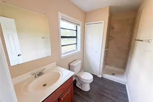 702 S Solandra Dr, Orlando, FL 32807 - Photo 7