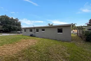 702 S Solandra Dr, Orlando, FL 32807 - Photo 5
