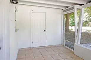 9001 82nd St, Seminole, FL 33777 - Photo 31