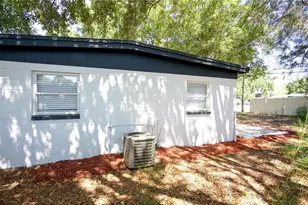 9001 82nd St, Seminole, FL 33777 - Photo 33