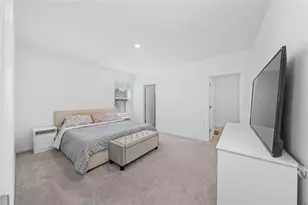 7396 Capstone Dr, Groveland, FL 34736 - Photo 15