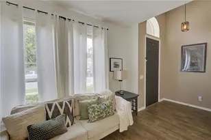 15153 Stonebriar Way, Orlando, FL 32826 - Photo 3