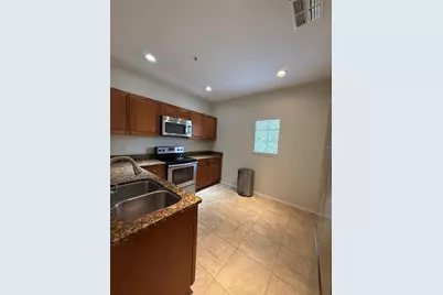 122 Vista Verdi Circle #324, Lake Mary, FL 32746 - Photo 9