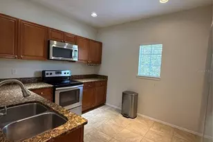 122 Vista Verdi Cir, Lake Mary, FL 32746 - Photo 9