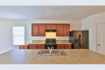 346 Admiralty Court, Edgewater, FL 32141 - Photo 3