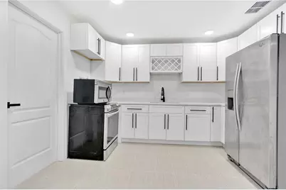 1701 E Bay Street, Winter Garden, FL 34787 - Photo 13