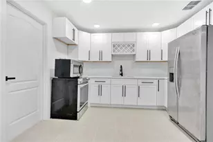 1701 E Bay St, Winter Garden, FL 34787 - Photo 13