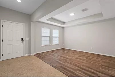 14048 Waterford Creek Boulevard, Orlando, FL 32828 - Photo 5