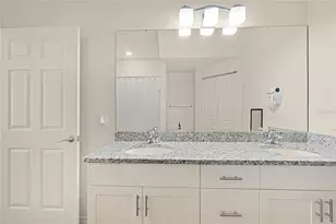 2900 Edenshire Wy, Kissimmee, FL 34746 - Photo 13