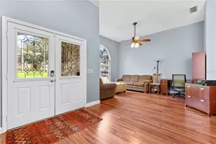 2811 Ripton Ct, Orlando, FL 32835 - Photo 5