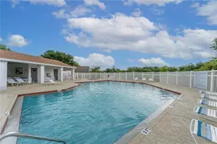 2811 Ripton Ct, Orlando, FL 32835 - Photo 43