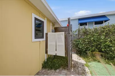 6621 Kansas Street, Bradenton, FL 34207 - Photo 23