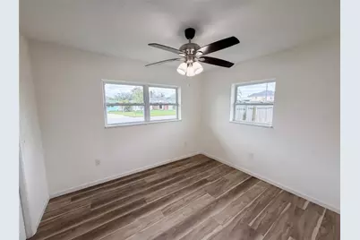 567 Baywood Drive N, Dunedin, FL 34698 - Photo 11