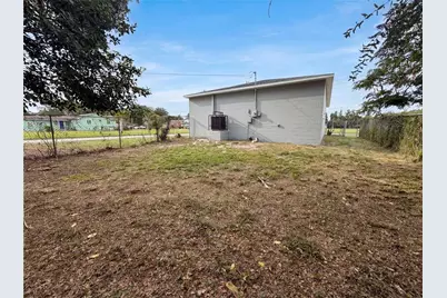 845 40th Avenue S, Saint Petersburg, FL 33705 - Photo 5