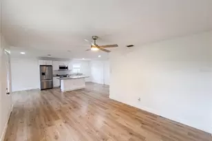 845 40th Ave S, Saint Petersburg, FL 33705 - Photo 3