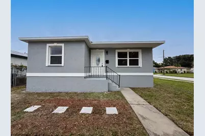 845 40th Avenue S, Saint Petersburg, FL 33705 - Photo 1