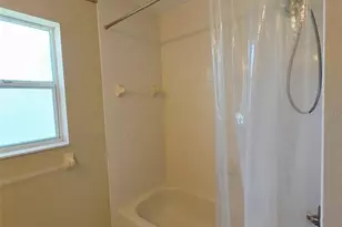 1102 NE 21st Terrace, Ocala, FL 34470 - Photo 3