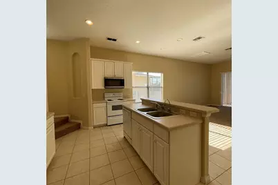 845 Bridgeford Crossing Boulevard, Davenport, FL 33837 - Photo 13