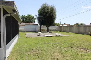 2324 Haley Ct, Kissimmee, FL 34741 - Photo 37