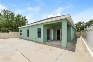 1221 Longville Cir, Tavares, FL 32778 - Photo 19