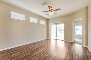 1221 Longville Cir, Tavares, FL 32778 - Photo 7