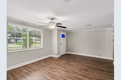 2111 Fairfield Avenue, Sarasota, FL 34232 - Photo 3