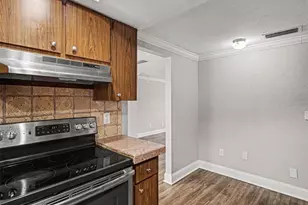 2111 Fairfield Ave, Sarasota, FL 34232 - Photo 5