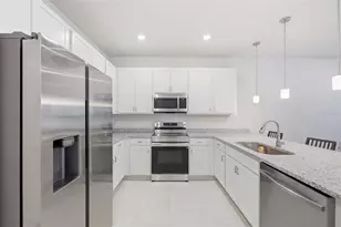 6917 Five Oaks Dr, Harmony, FL 34773 - Photo 11