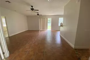 1004 Pine Tree Dr, Eustis, FL 32726 - Photo 3