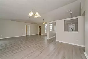 602 Cotulla Dr, Kissimmee, FL 34758 - Photo 7