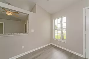 602 Cotulla Dr, Kissimmee, FL 34758 - Photo 9