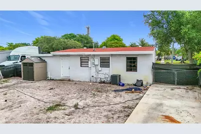 1838 Lauderdale Manor Drive, Fort Lauderdale, FL 33311 - Photo 49
